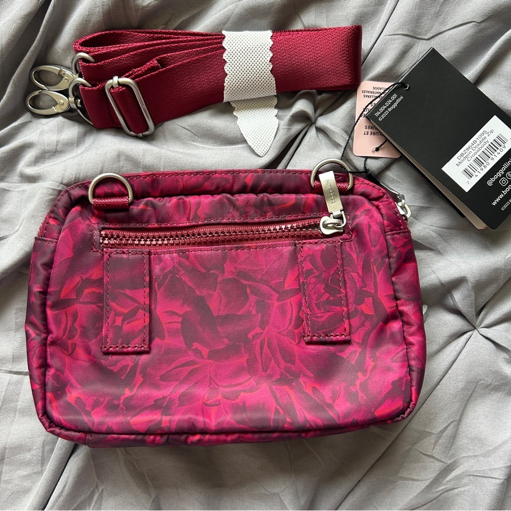 Baggallini Modern Double Zip Crossbody Bag - Picture 5 of 10